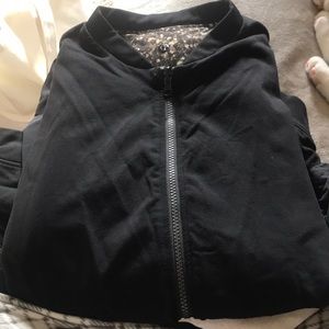 LULULEMON BOMBER